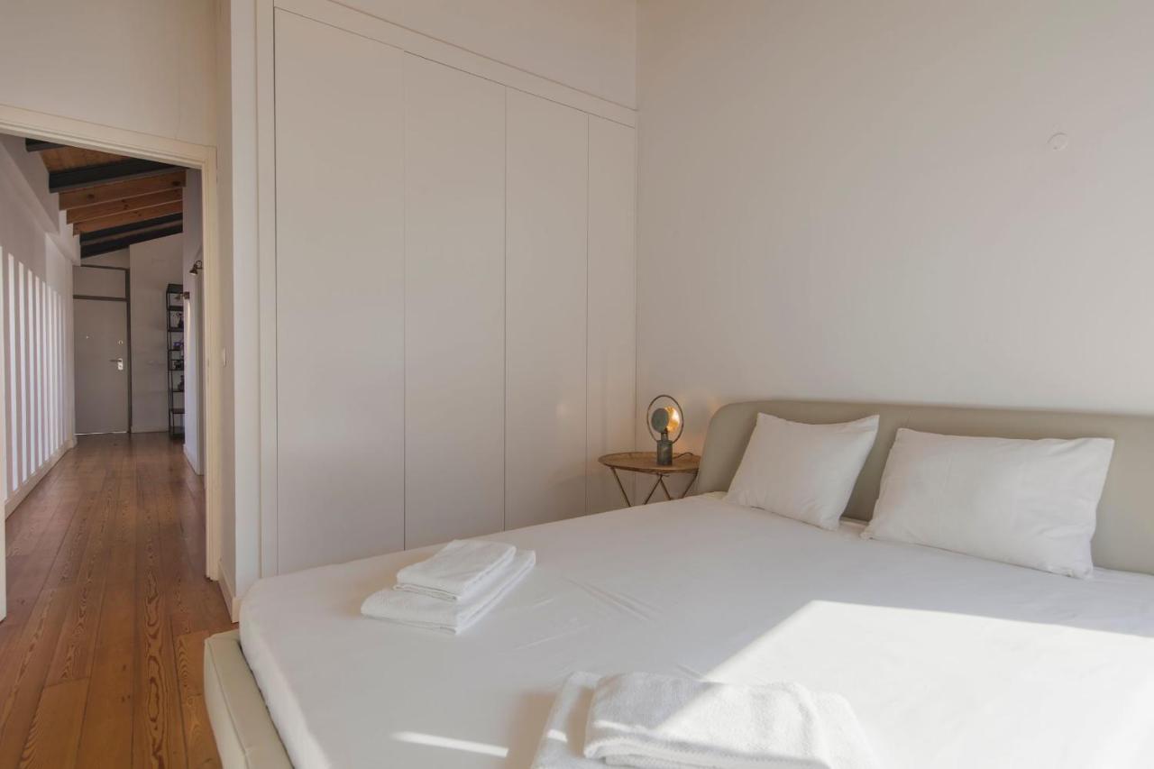 Bairro Alto Stunning Flat With Balcony By Lovelystay Lisboa Exteriör bild
