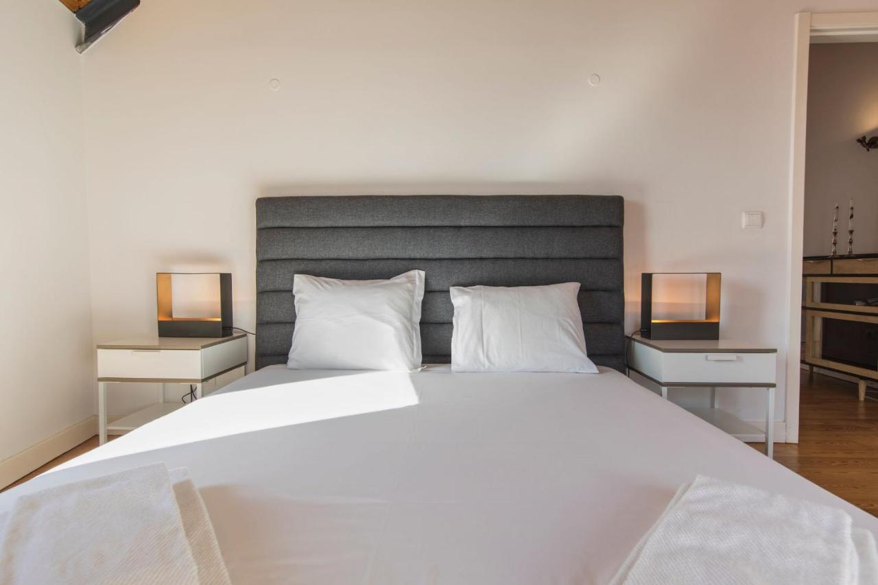 Bairro Alto Stunning Flat With Balcony By Lovelystay Lisboa Exteriör bild