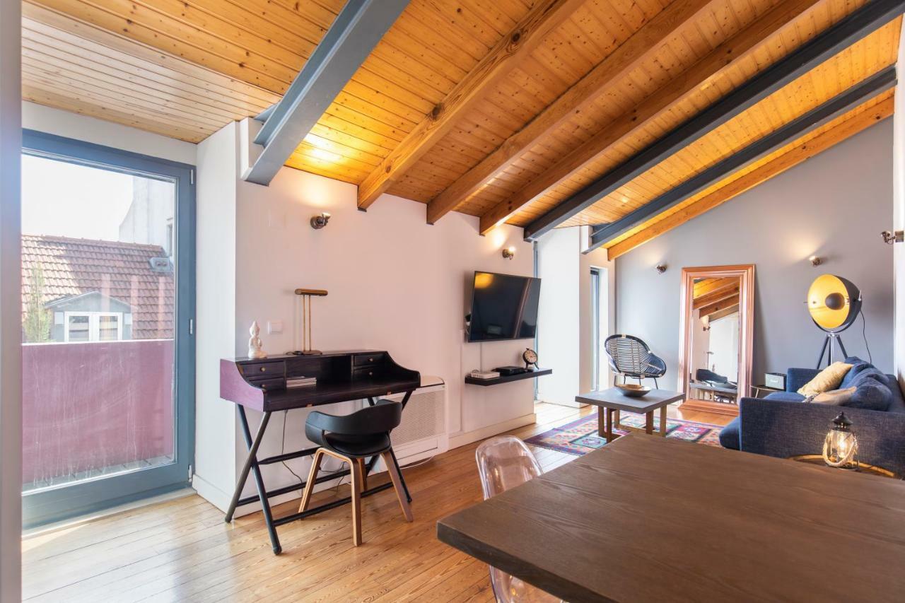 Bairro Alto Stunning Flat With Balcony By Lovelystay Lisboa Exteriör bild