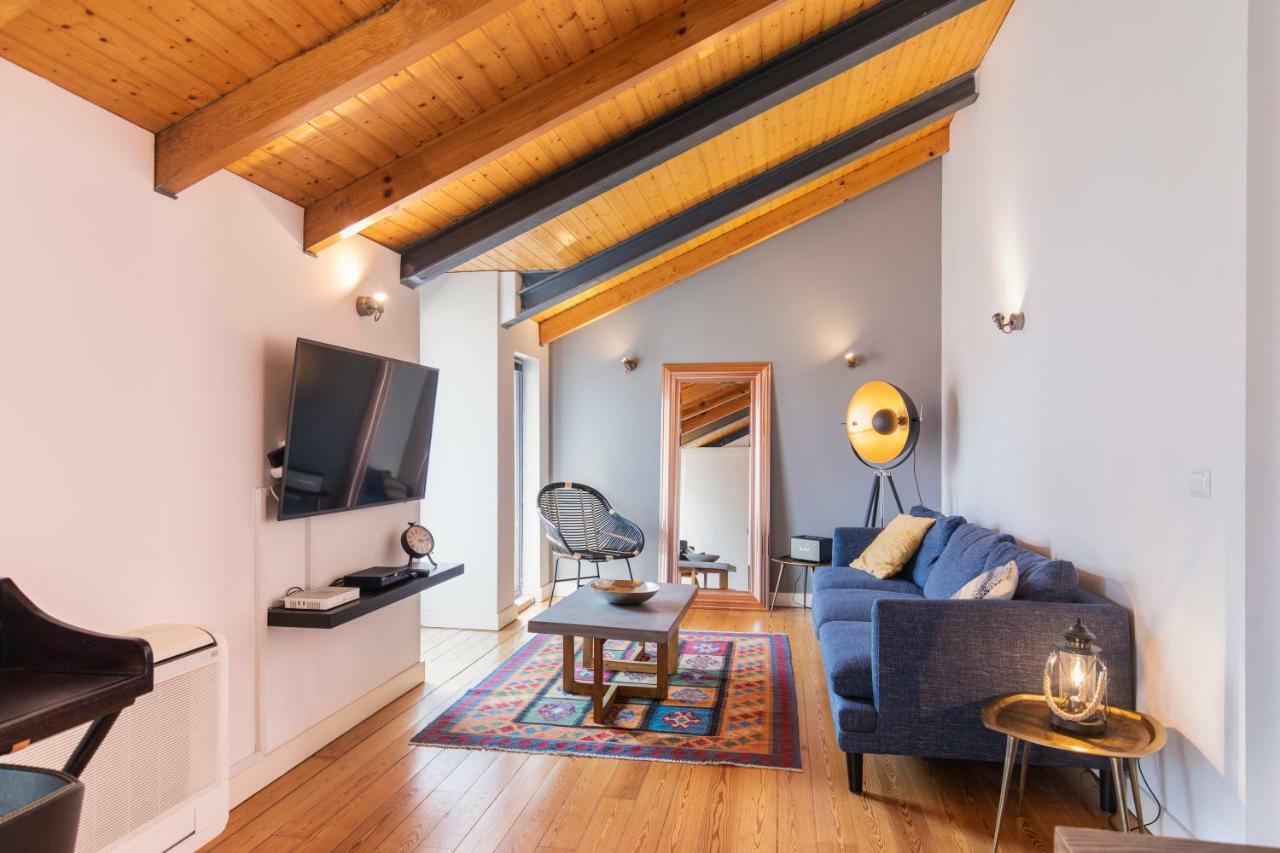 Bairro Alto Stunning Flat With Balcony By Lovelystay Lisboa Exteriör bild