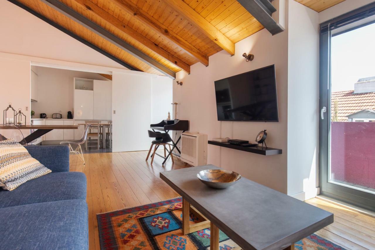 Bairro Alto Stunning Flat With Balcony By Lovelystay Lisboa Exteriör bild